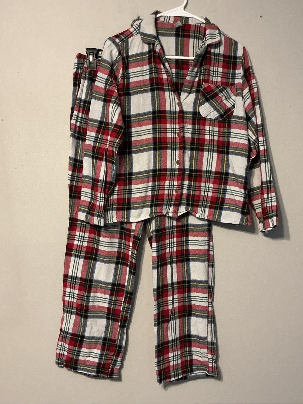 Old Navy Plaid Pajama Set